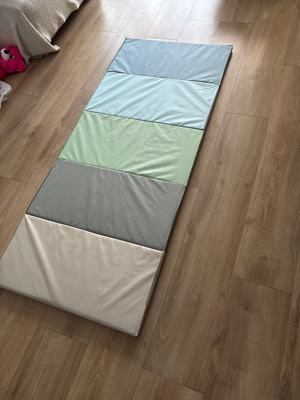 IKEA PLUFSIG Opvouwbare Gymmat / Speelmat – Blauw/Groen, Kinderen en Baby's, Speelgoed | Speelkleden, Ophalen, Gebruikt