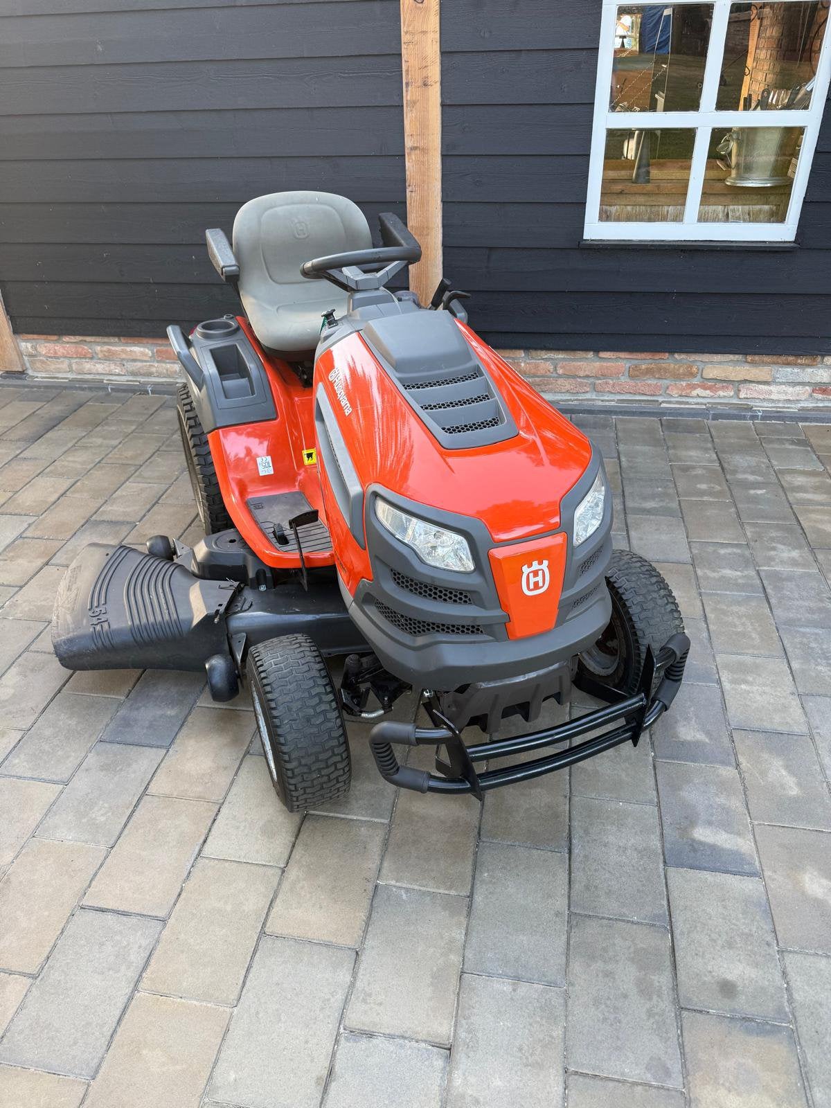 Husqvarna zitmaaier GTH 264T nieuw maaidek!!!, Ophalen, Zo goed als nieuw, Mulchfunctie, 120 cm of meer
