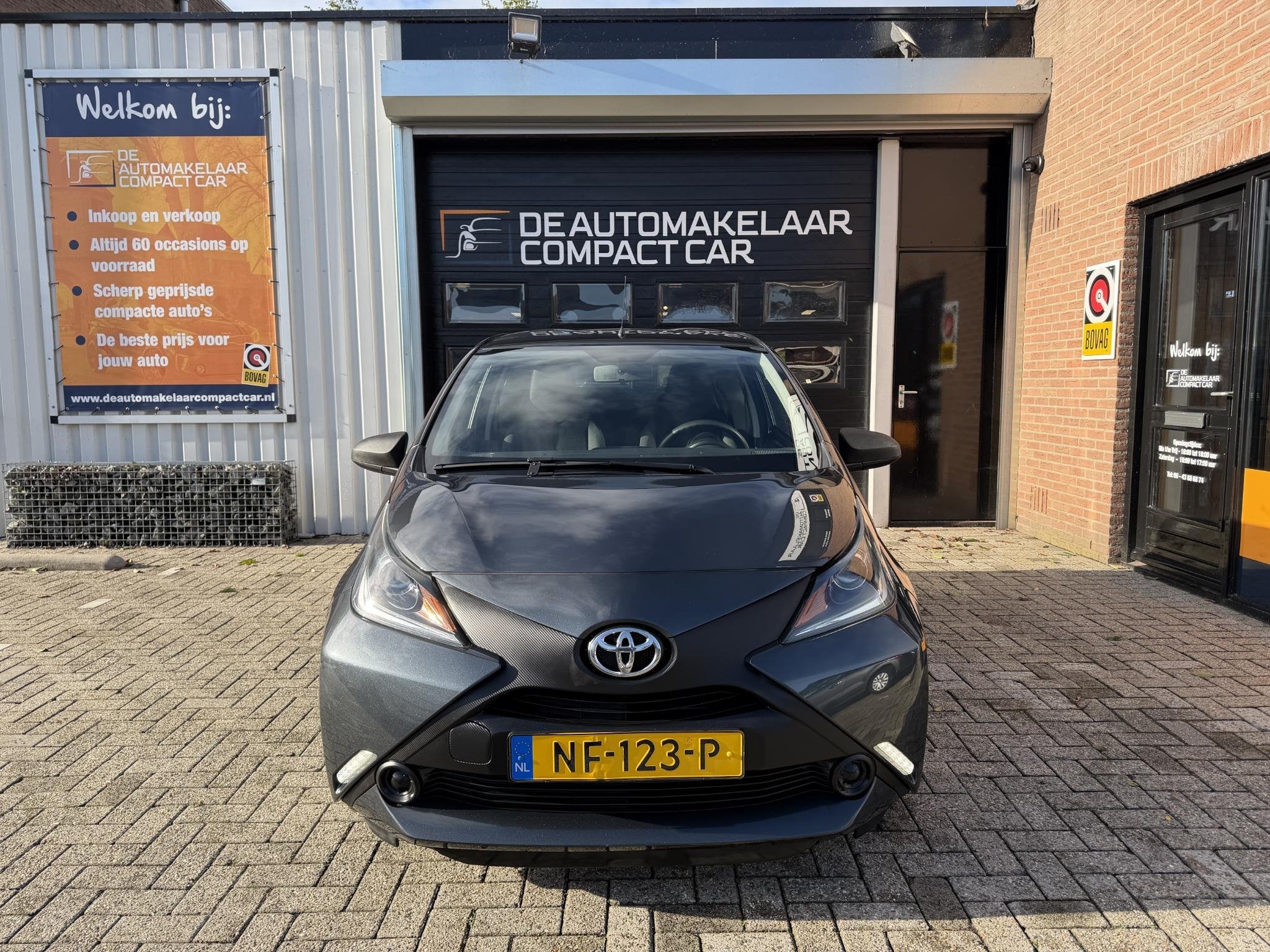 Toyota Aygo 1.0 VVT-i x | SLECHTS 42.409 KM | ELEK.RAMEN | C, Voorwielaandrijving, Stof, Gebruikt, Euro 6