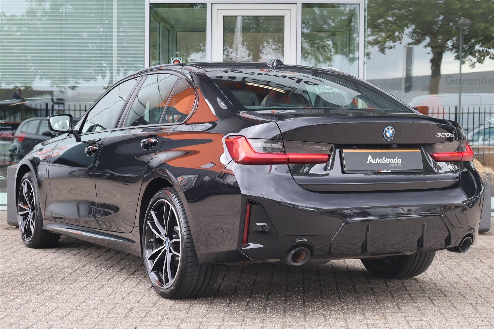 BMW 3-Serie (g20) 320e M-Sport 204pk SoH 96% | Sfeer | Camer, Auto's, 4 cilinders, Met garantie (alle), Bedrijf, Hybride Elektrisch/Benzine