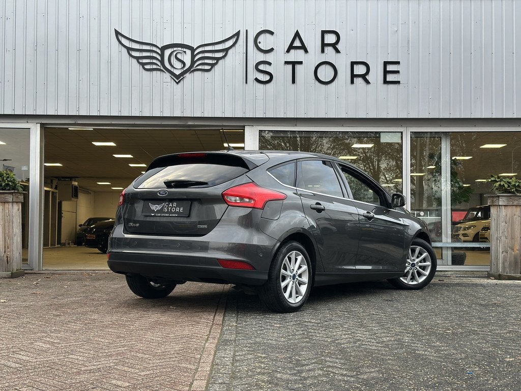 Ford Focus 1.0 EcoBoost Titanium Business |CAMERA|ST+STUUR V, Gebruikt, Automatische klimaatregeling, 1222 kg, Hatchback