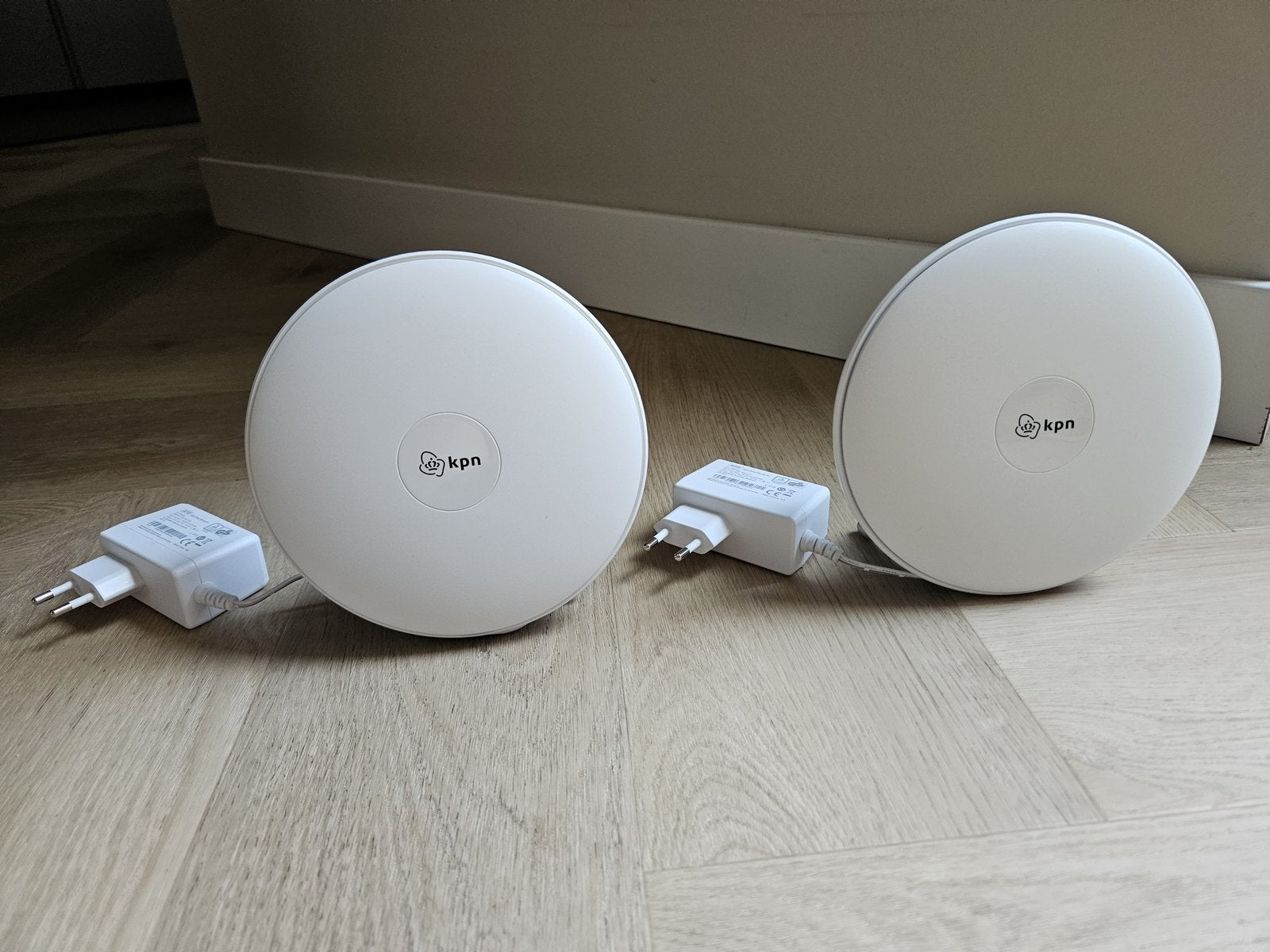 KPN wifi versterkers, Computers en Software, Ophalen, Zo goed als nieuw
