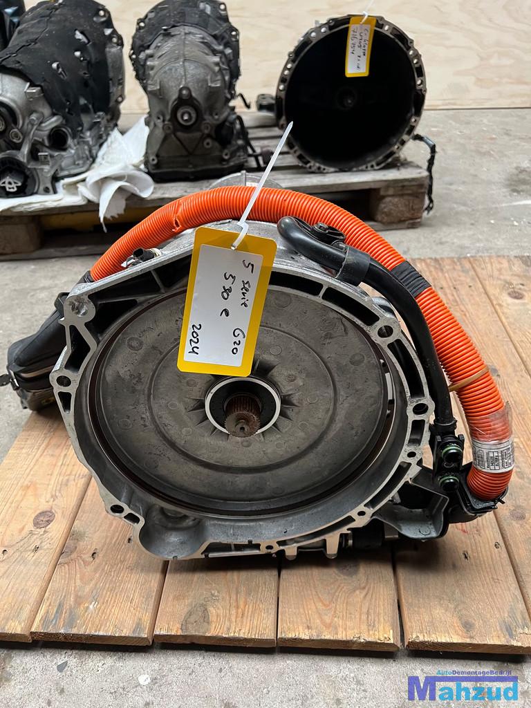 BMW 5 SERIE 530E Versnellingsbak automaatbak GA8P75HZ GC1P25, Petuelring 130
80788  Munich, DE, Gebruikt, Info@bmw.de, Ophalen of Verzenden