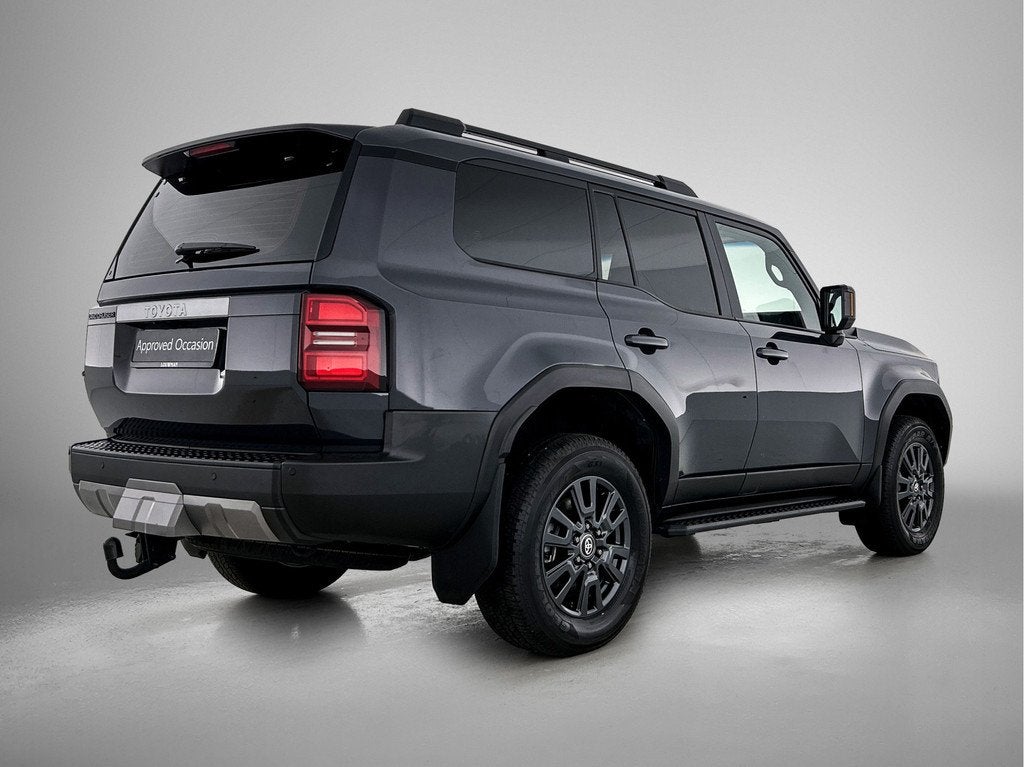 Toyota Land Cruiser 2.8 D-4D Professional limited | BTW Voer, Auto's, Toyota, Automaat, 12 maanden, Gebruikt, Zwart