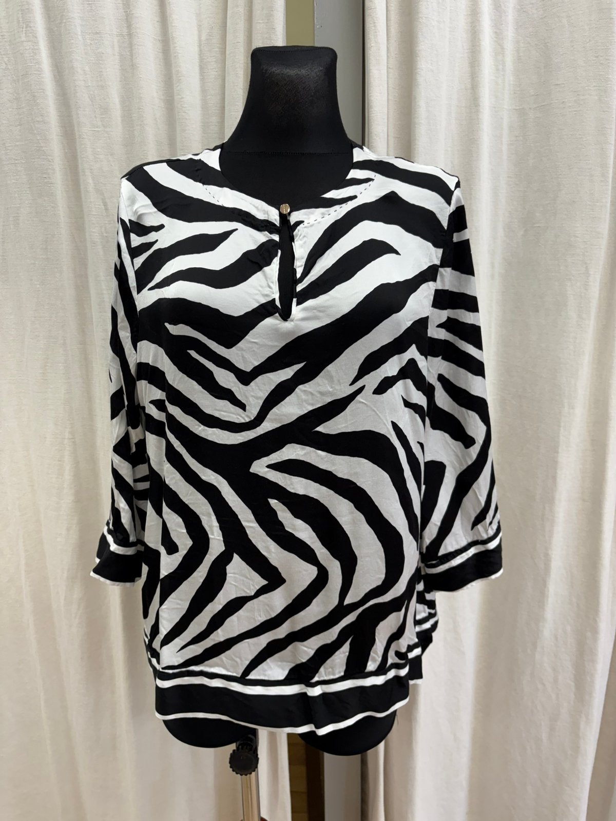 Marccain blouse maat M, Kleding | Dames, Blouses en Tunieken, Ophalen of Verzenden, Zo goed als nieuw, Maat 38/40 (M), Overige kleuren