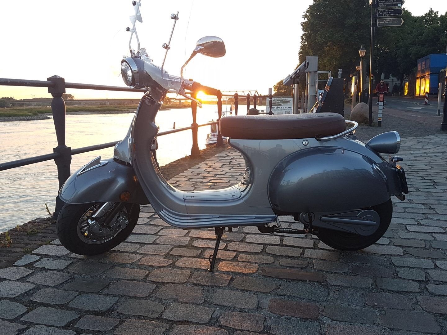 Elalian elektrische scooter - Grijs, zo goed als nieuw, Ophalen, Overige modellen, Maximaal 45 km/u, Elektrisch