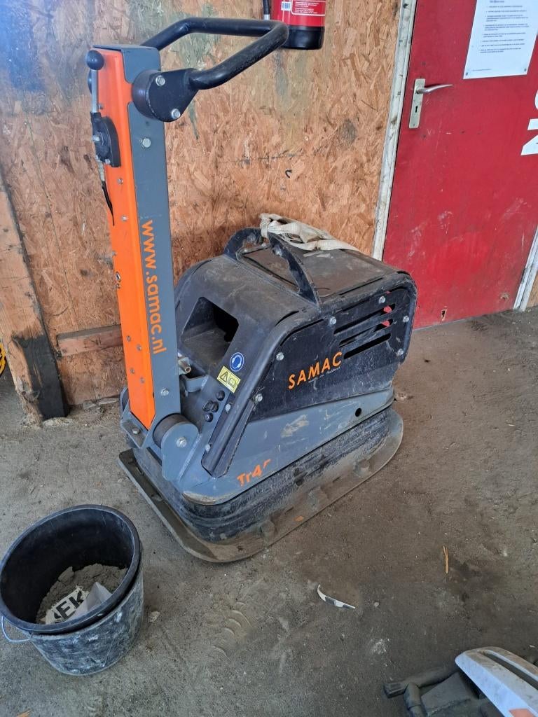trilplaat SAMAC TR 45D 5 ton, Ophalen, Gebruikt, Samac