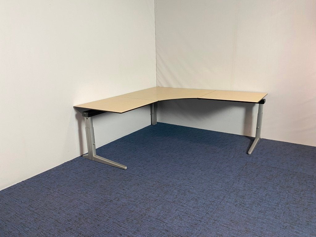 46 x Hoekbureau Ahrend Essa, ahorn blad, 200 x 200 cm., Huis en Inrichting, Bureaus, Ophalen, Gebruikt, Ahrend, Hoekbureau