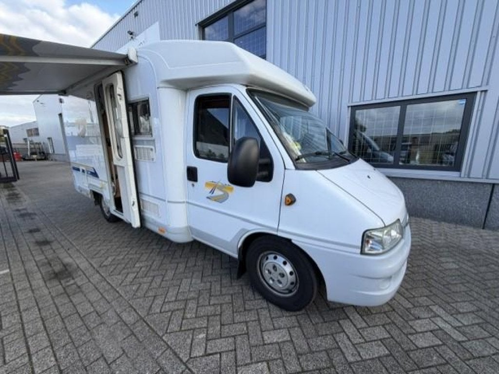 Bürstner Harmony 590 2.8 - AIRCO + SCHOTEL, Standaard zit, Ringverwarming, Luifel, Fiat