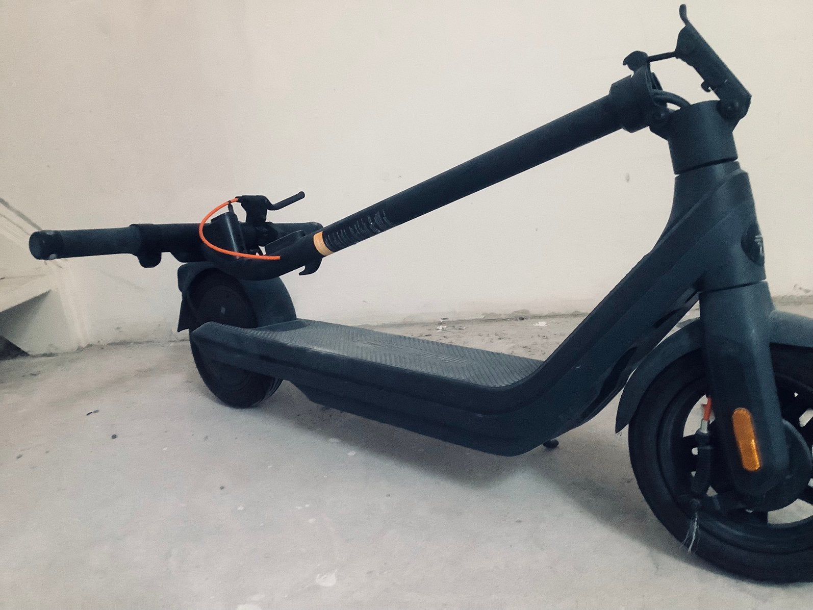 Segway Ninebot E2 Pro E-step - Zo goed als nieuw, Ophalen of Verzenden, Zo goed als nieuw, Elektrische step (E-scooter)