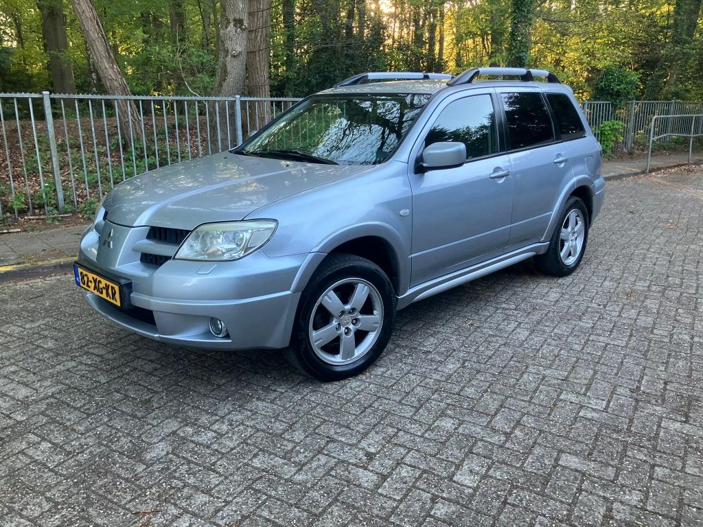 Mitsubishi Outlander Sport 2.4 Invite Scott 4WD (bj 2007), Automaat, Startonderbreker, 4 cilinders, Zilver of Grijs