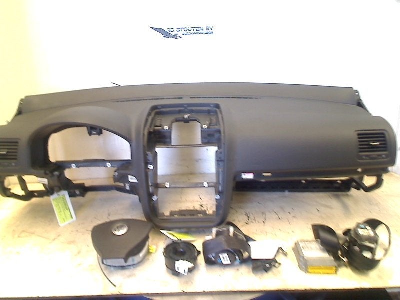 Airbag Set Volkswagen Jetta III (1K2) (2005-10/2008-06), Gebruikt, Volkswagen, Volkswagen AG, Kundenbetreuung@volkswagen.de
