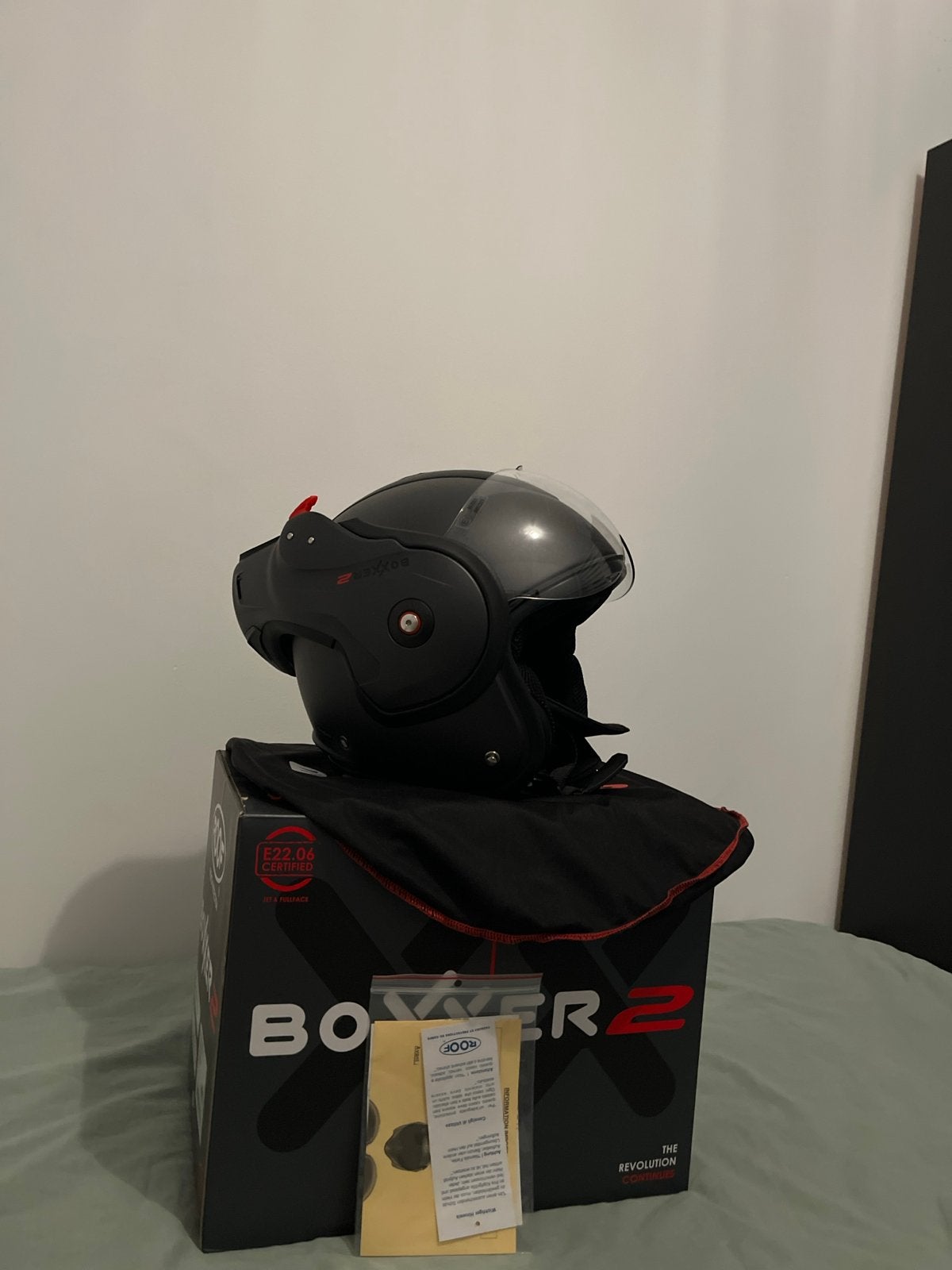 Roofs Boxxer v9 Systeemhelm - Bijna nieuw, Motoren, Systeemhelm, Heren, Ophalen of Verzenden, Nieuw met kaartje