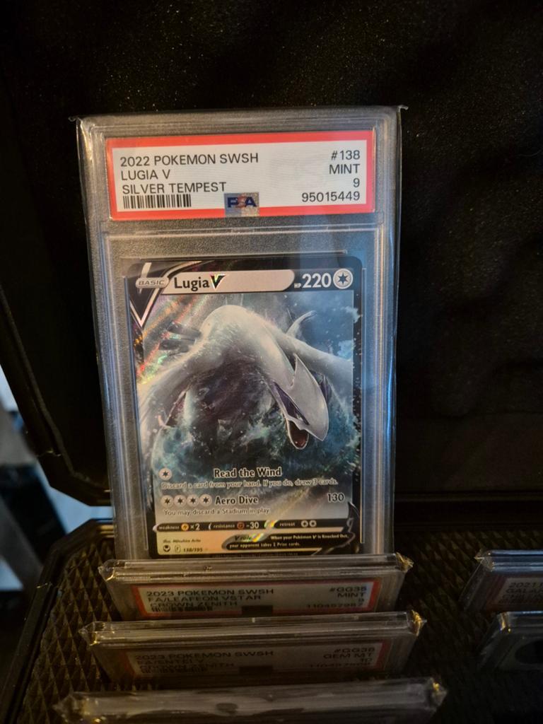 Lugia - PSA 9 - Silver Tempest - 138/195, Hobby en Vrije tijd, Verzamelkaartspellen | Yu-gi-Oh!, Ophalen of Verzenden, Zo goed als nieuw