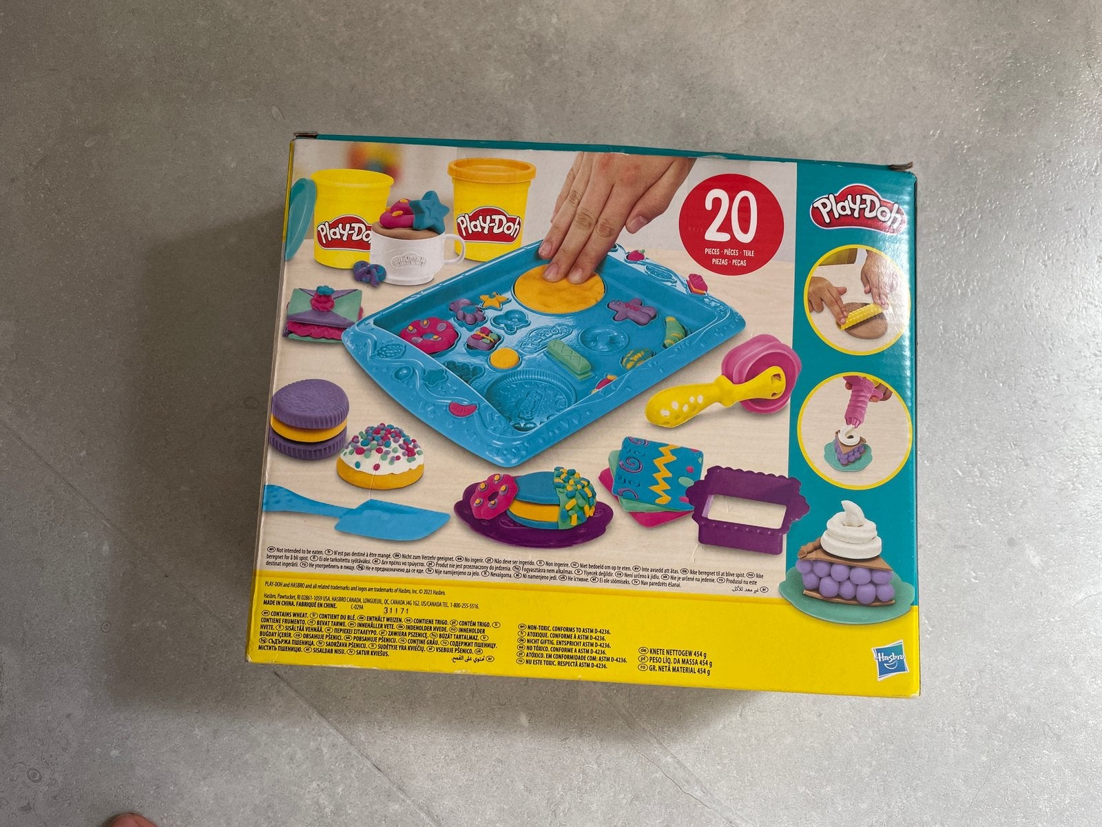Leuke Play-Doh klei bak set in doos, Kinderen en Baby's, Speelgoed | Educatief en Creatief, Ophalen of Verzenden, Zo goed als nieuw