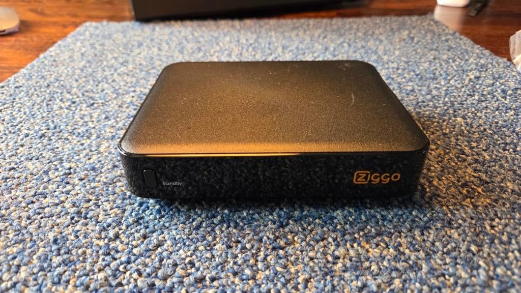 Ziggo digitale kabel ontvanger IRHD Humax 5500c/NL, Ophalen of Verzenden, Gebruikt, Decoder