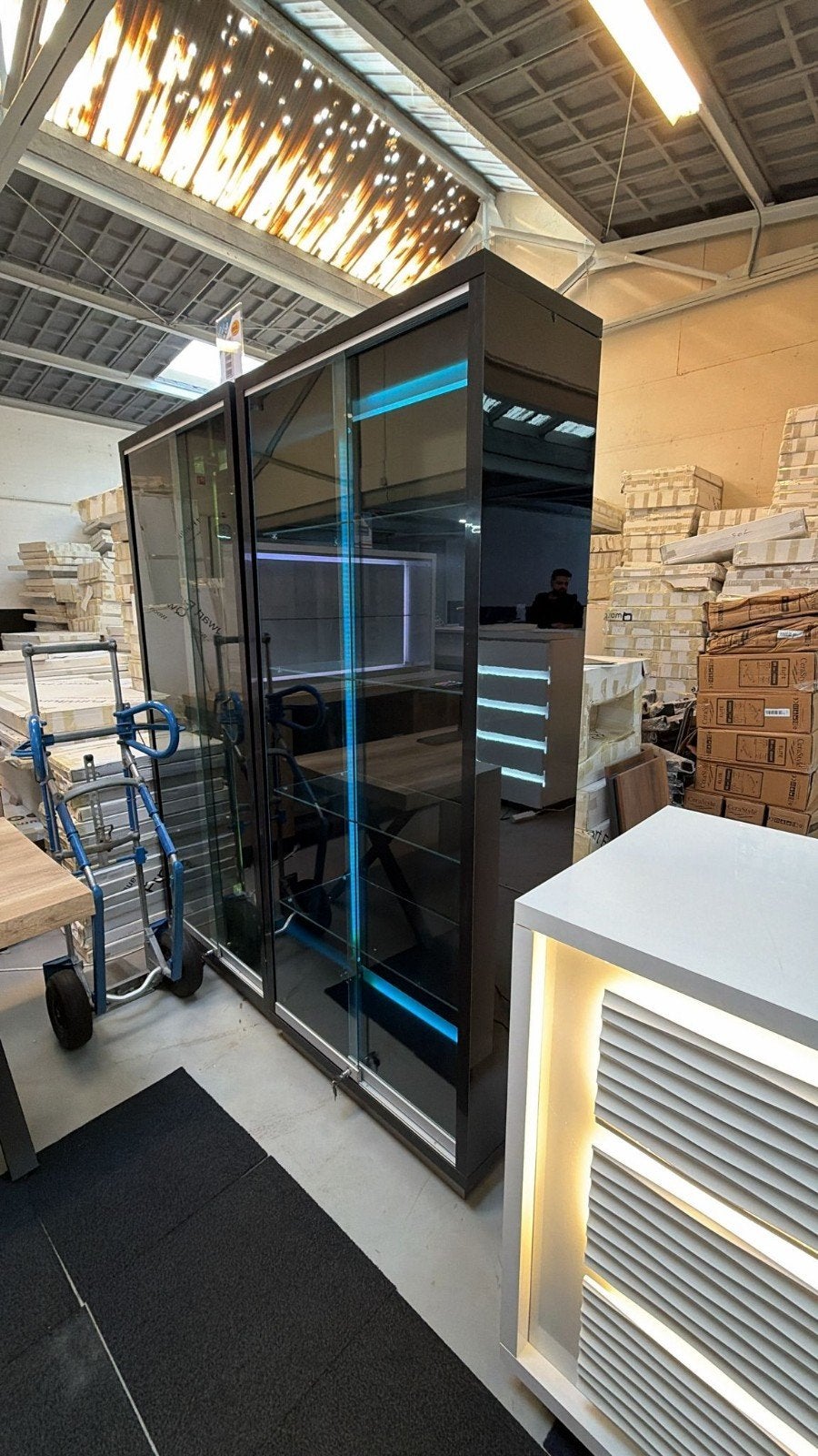 VITRINE KASTEN TE KOOP, Huis en Inrichting, Ophalen, 50 tot 100 cm, Minder dan 100 cm, 25 tot 50 cm