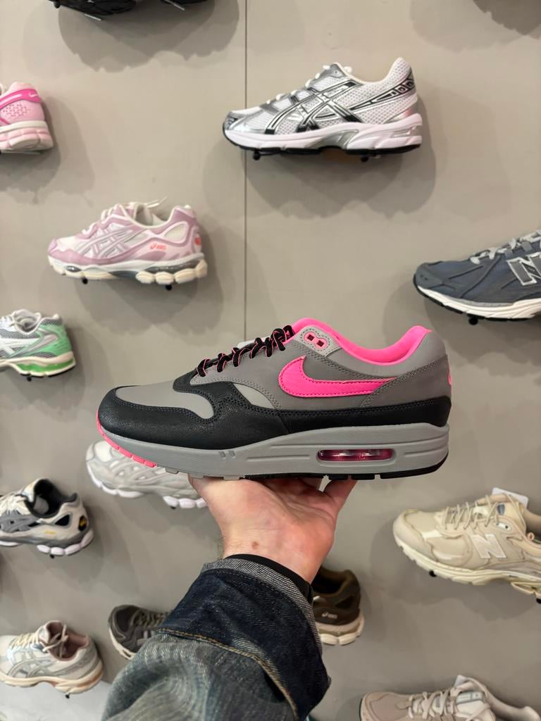 Nike Air Max 1 Huf Pink Japan Exclusive - Maat 44, Overige kleuren, Nieuw, Ophalen of Verzenden, Sneakers of Gympen