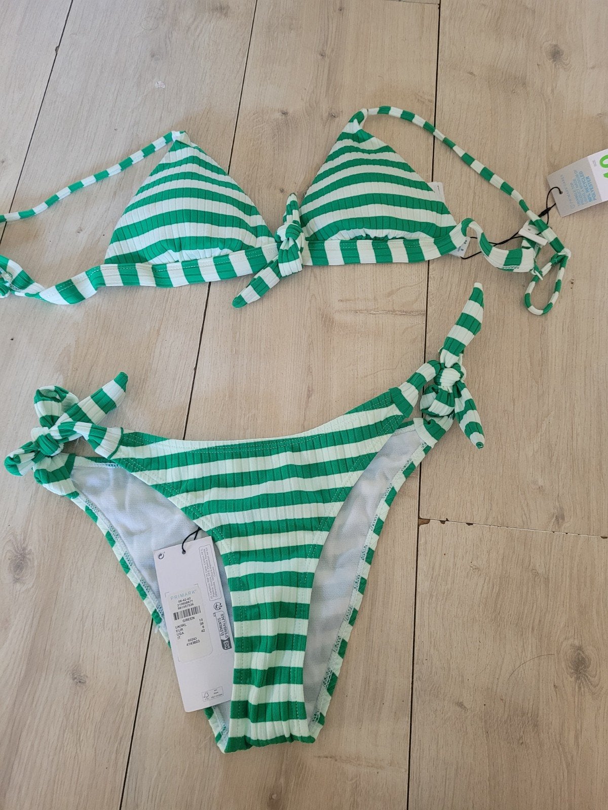 Primark gestreepte bikini set - groen/wit, Primark, Nieuw, Ophalen of Verzenden, Bikini