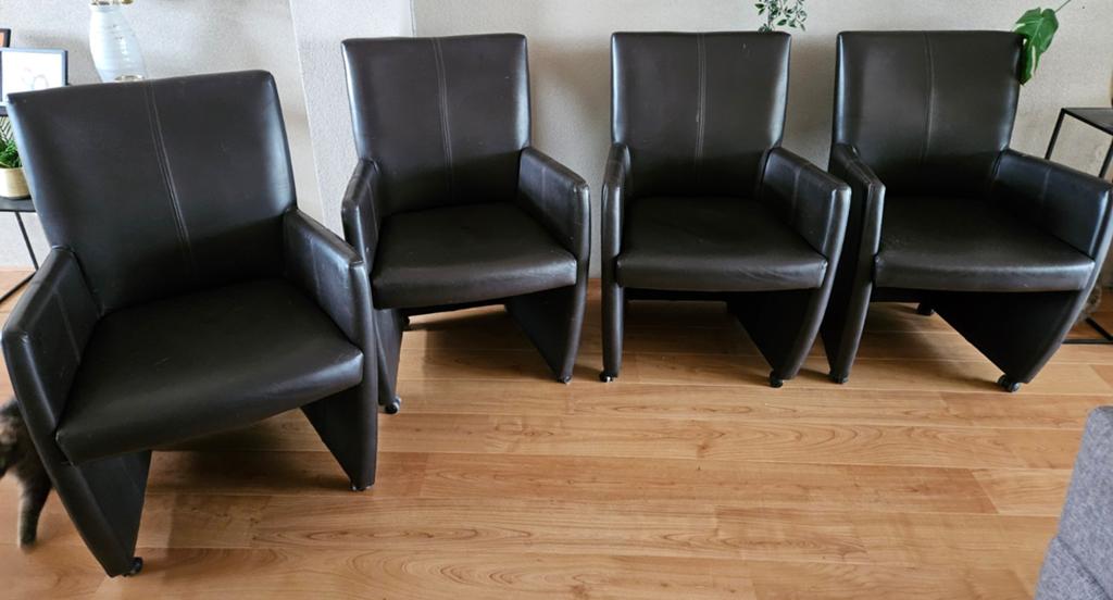 4 stuks bruine leren eetkamerstoelen met wieltjes, Ophalen, Gebruikt, Bruin, Leer