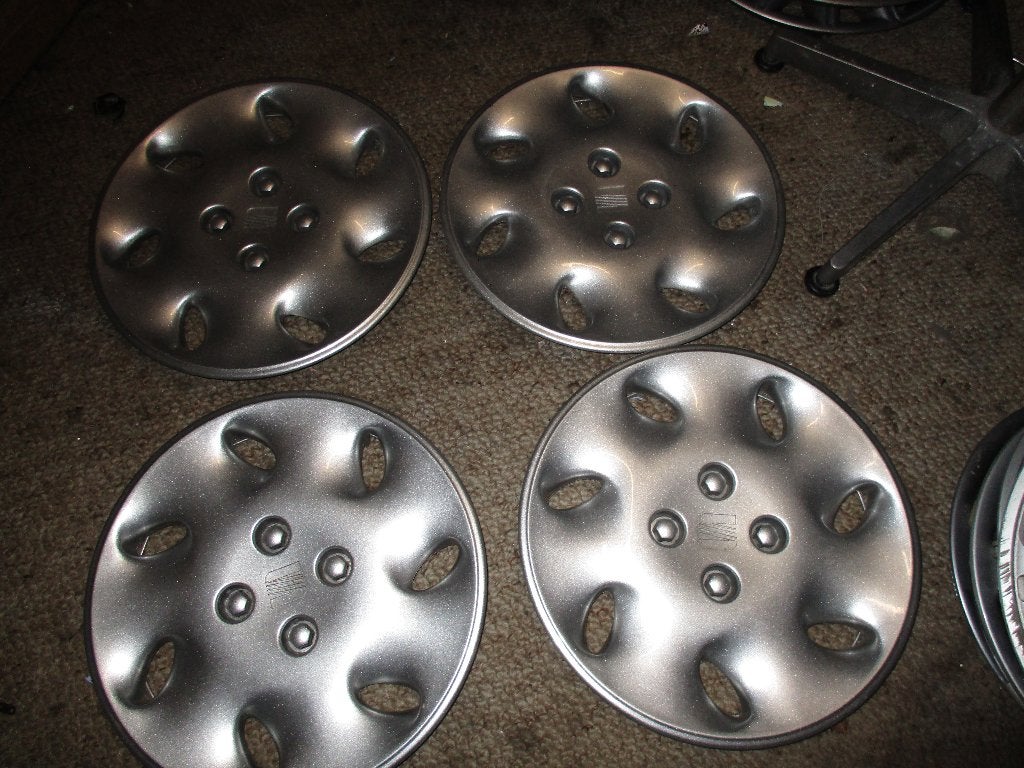 wieldoppen seat 14 inch, Auto diversen, Ophalen of Verzenden, Zo goed als nieuw