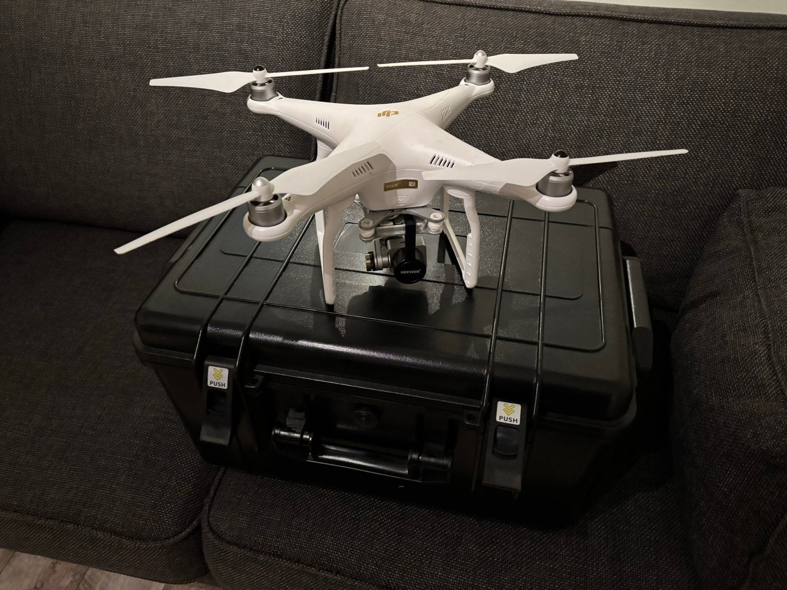 DJI Phantom 3 SE drone met koffer en extra's, Ophalen, Gebruikt, Cameradrone, 15 tot 30 minuten