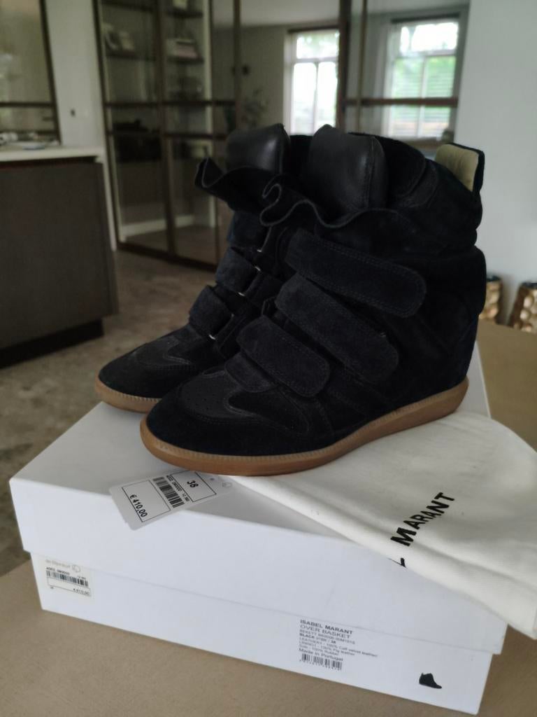 Isabel Marant Bekett maat 38, Kleding | Dames, Schoenen, Ophalen of Verzenden, Zo goed als nieuw, Sneakers of Gympen