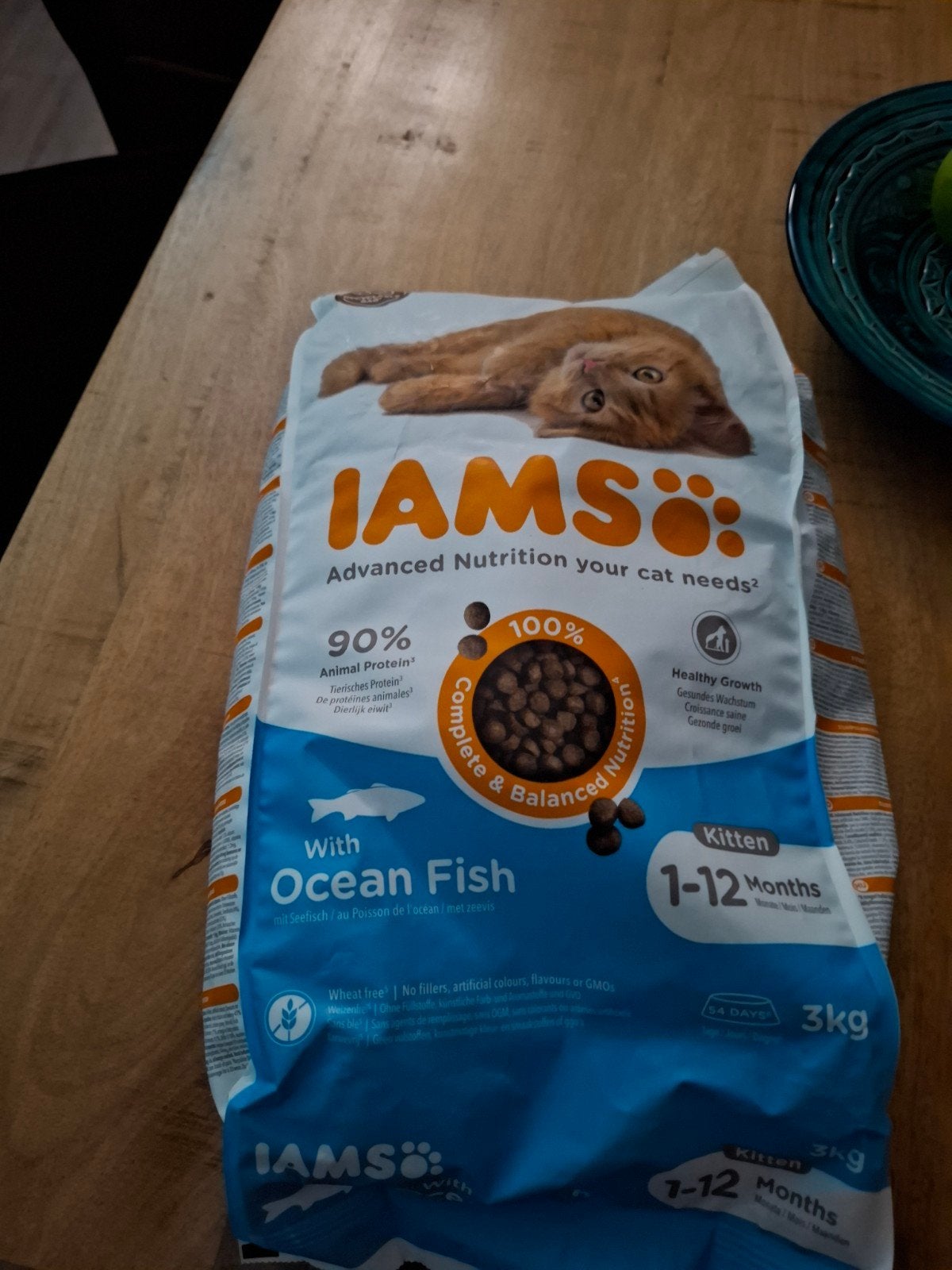 Iams kittenbrokken, Ophalen, Nieuw