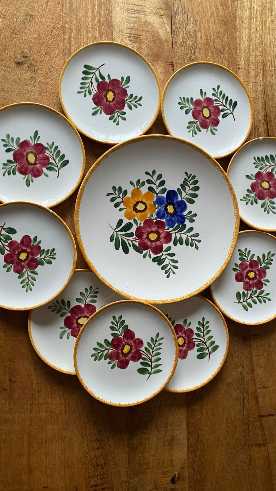 Majolika SMF Schramberg Silvia Handgeschilderde Borden, Antiek en Kunst, Ophalen