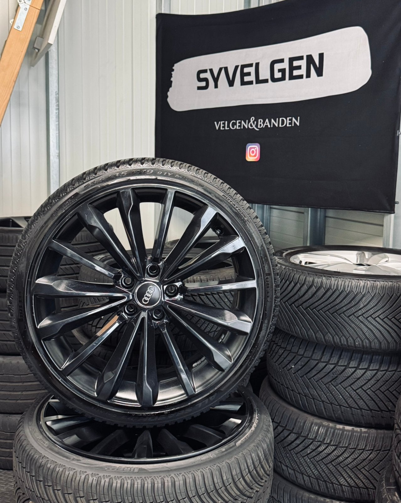 19" 5x112 VW Golf Caddy Audi Velgen - Pirelli All Season !!, Gebruikt, Banden en Velgen, 235 mm, All Season