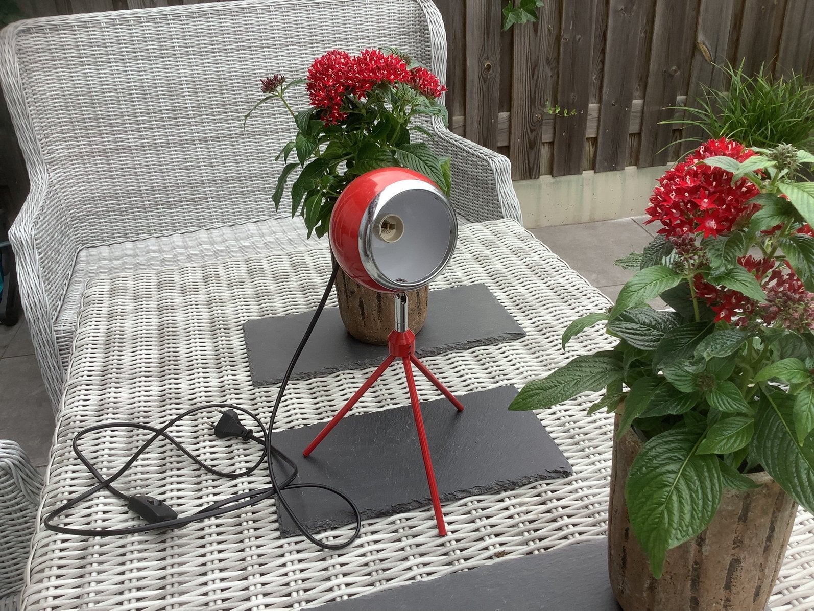 Red Eyeball Desk Lamp, Gebruikt, Vintage, 35 cm, Ophalen of Verzenden