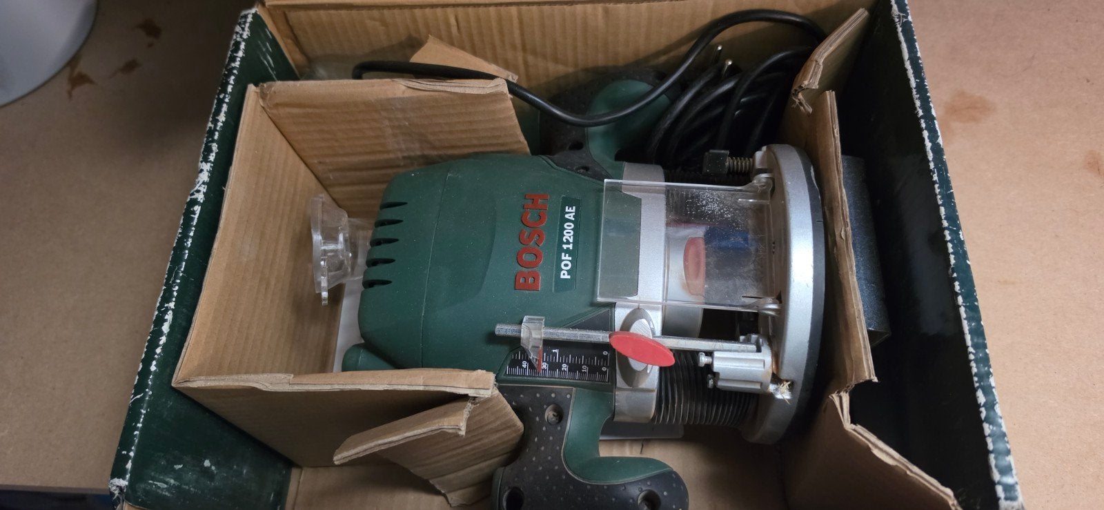 Bosch POF 1200 AE Bovenfrees - Zo goed als nieuw, Ophalen of Verzenden, Zo goed als nieuw, Bovenfrees, Bosch