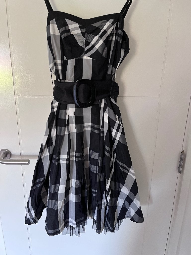 Cocktailjurk, Kleding | Dames, Gelegenheidskleding, Zwart, Cocktailjurk, Ophalen of Verzenden, Zo goed als nieuw