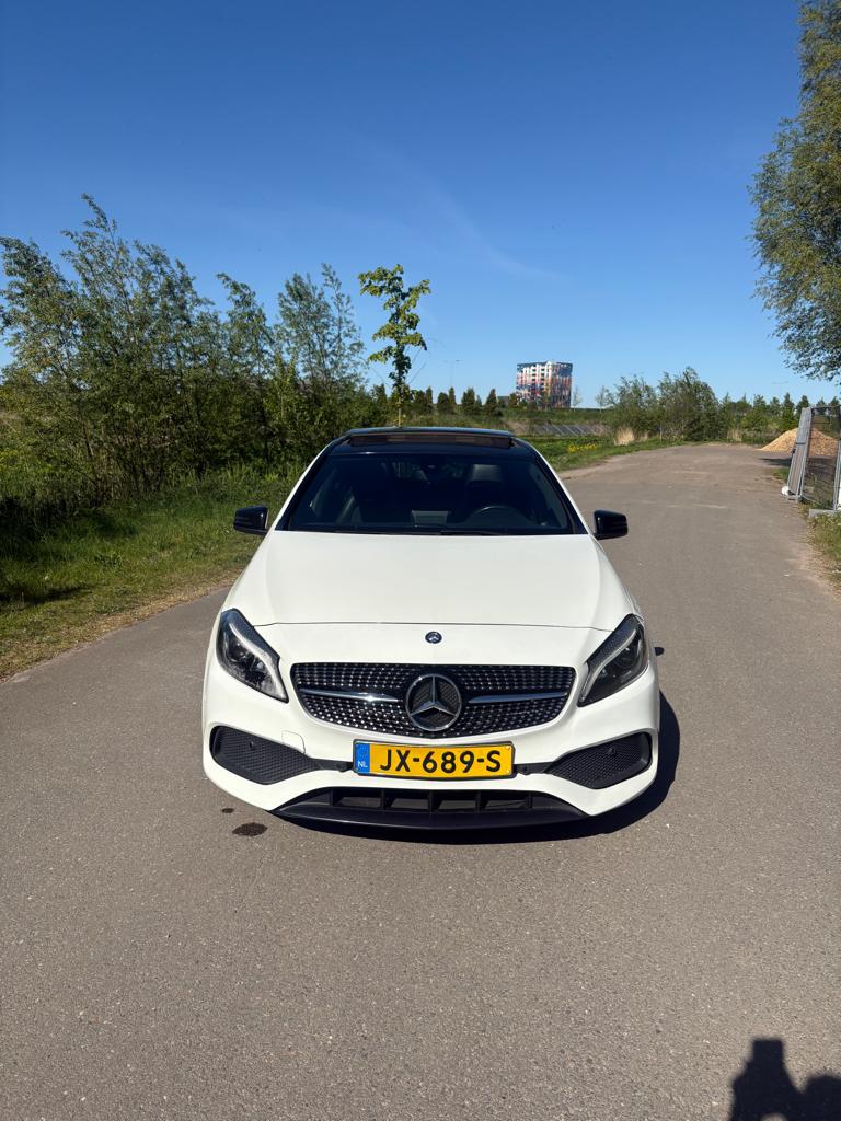 Mercedes-Benz A-Klasse A 180 Blueefficiency 122pk 7G-DCT, Auto's, 4 cilinders, Leder en Stof, 1200 kg, 19 km/l