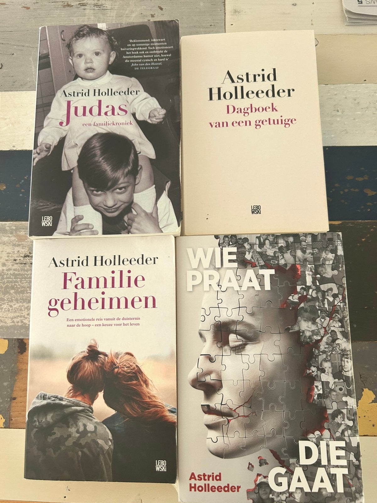 Astrid Holleeder. Judas, Dagboek, Familiegeheimen, Wie praat, Ophalen of Verzenden, Gelezen, Overige