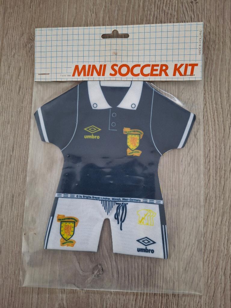 Mini Dress Schotland, Verzamelen, Ophalen of Verzenden, Zo goed als nieuw, Buitenlandse clubs, Overige typen