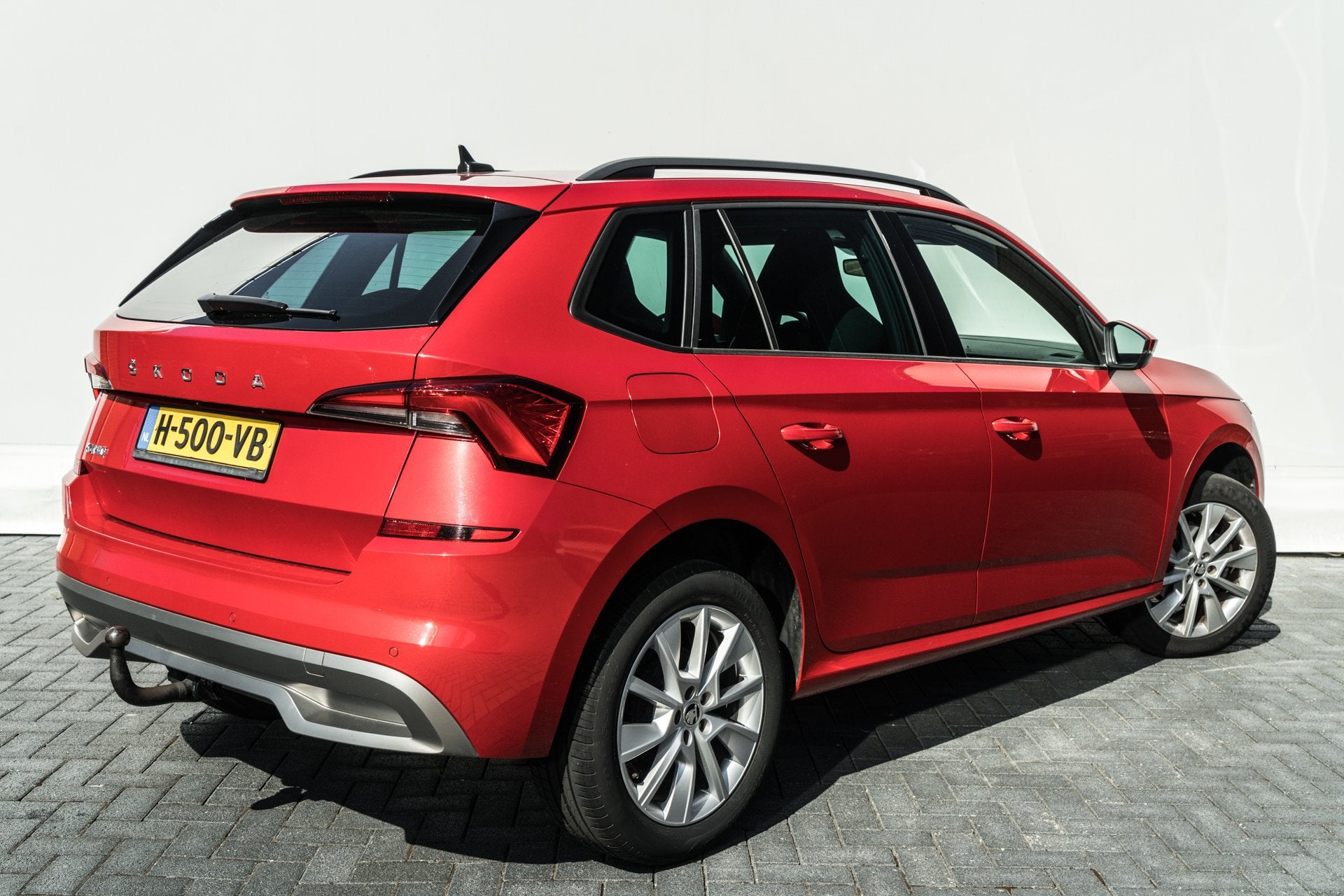 Skoda Kamiq 1.0 TSI Sport Business | Automaat | Ned Auto | 5, Auto's, Stof, Gebruikt, Met garantie (alle), Origineel Nederlands
