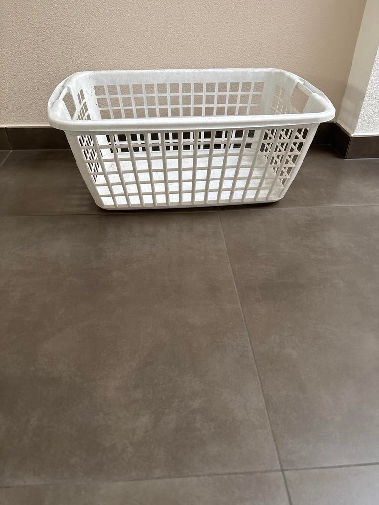 Plastic wasmand, Ophalen, Gebruikt