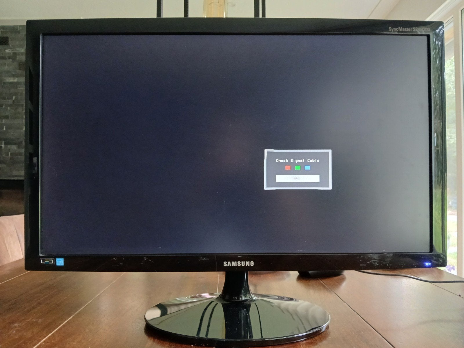 Samsung SyncMaster S24B300 - 24 inch LED Monitor, Full HD, Ophalen of Verzenden, Zo goed als nieuw, DVI