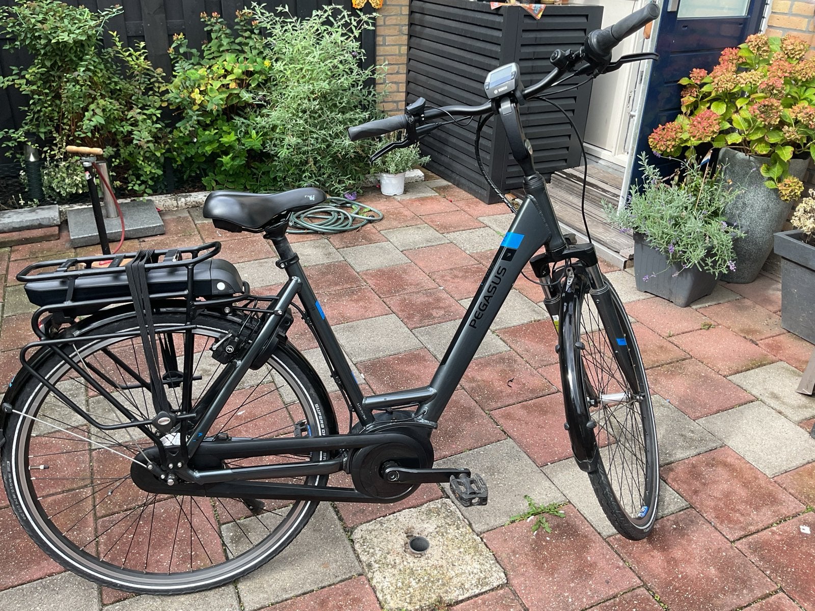 Pegasus elektrische fiets met Bosch motor en 400Wh accu, Gebruikt, 51 tot 55 cm, 50 km per accu of meer, Ophalen