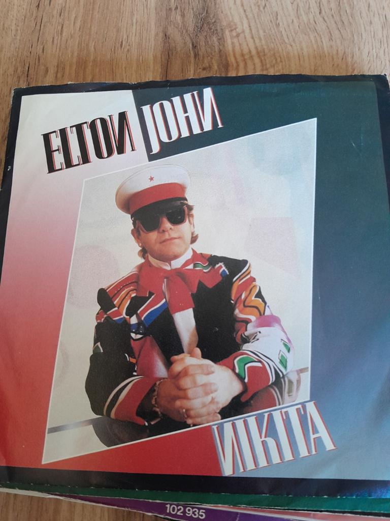 Elton john 7inch nikita, Ophalen of Verzenden, Zo goed als nieuw, Pop