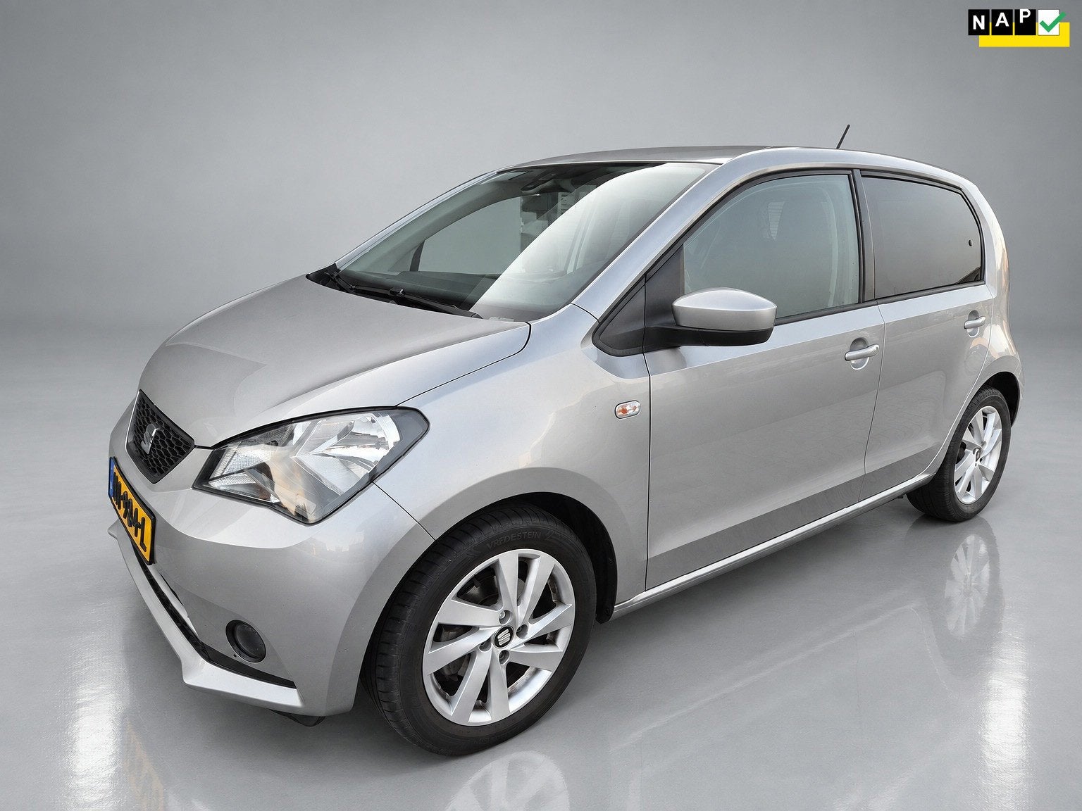 Seat Mii 1.0 Sport Connect, Auto's, Voorwielaandrijving, Stof, Gebruikt, 840 kg