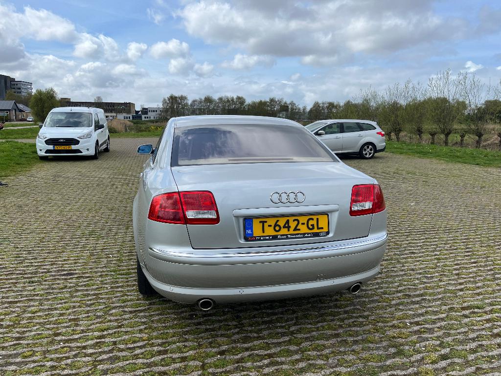 Audi A8D3 mooie auto ! weinig km’s-scherp geprijsd !, Automaat, 4172 cc, 4x4, Leder