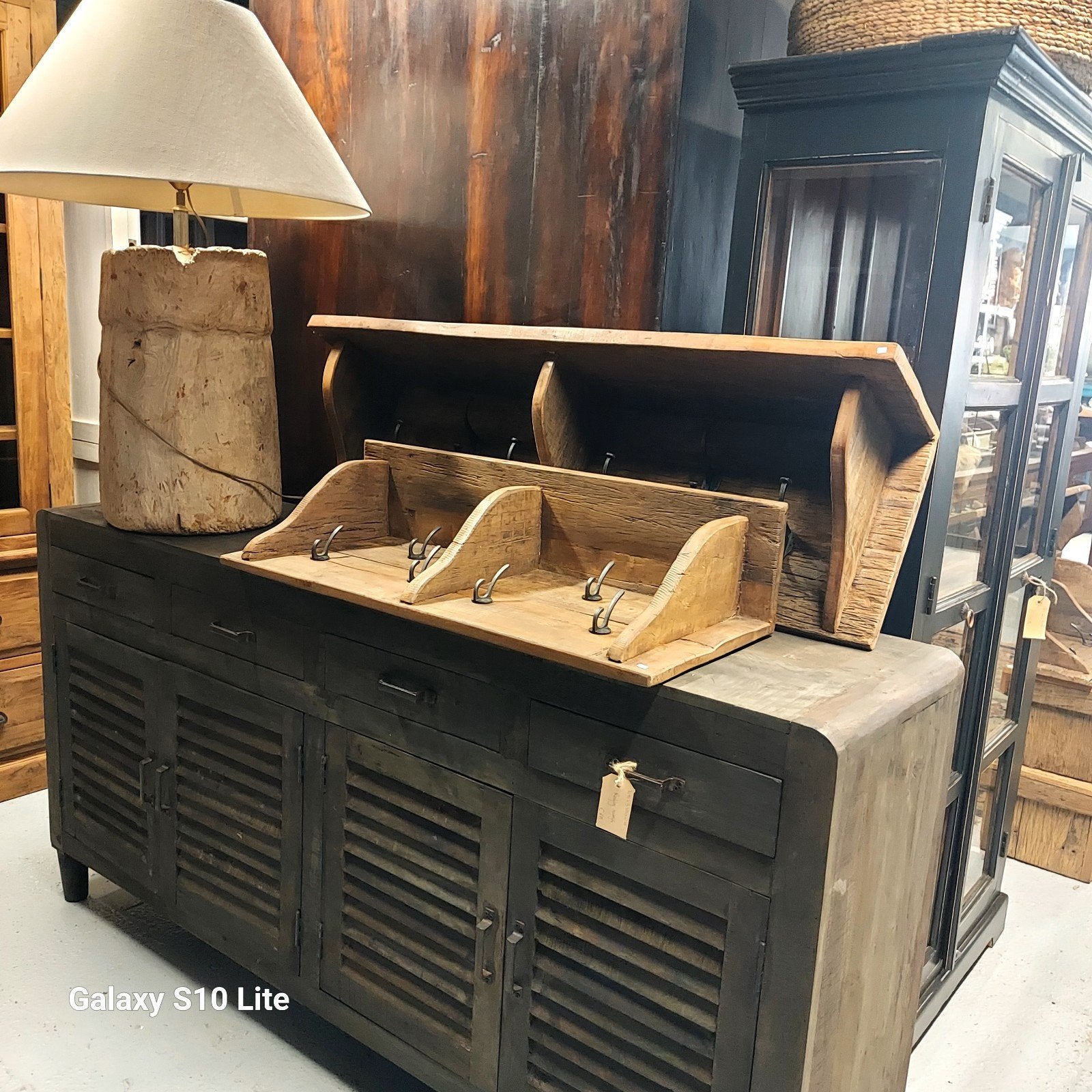 landelijke meubels kapstok dressoir buffetkast decoraties, Antiek en Kunst, Antiek | Meubels | Kasten, Ophalen of Verzenden
