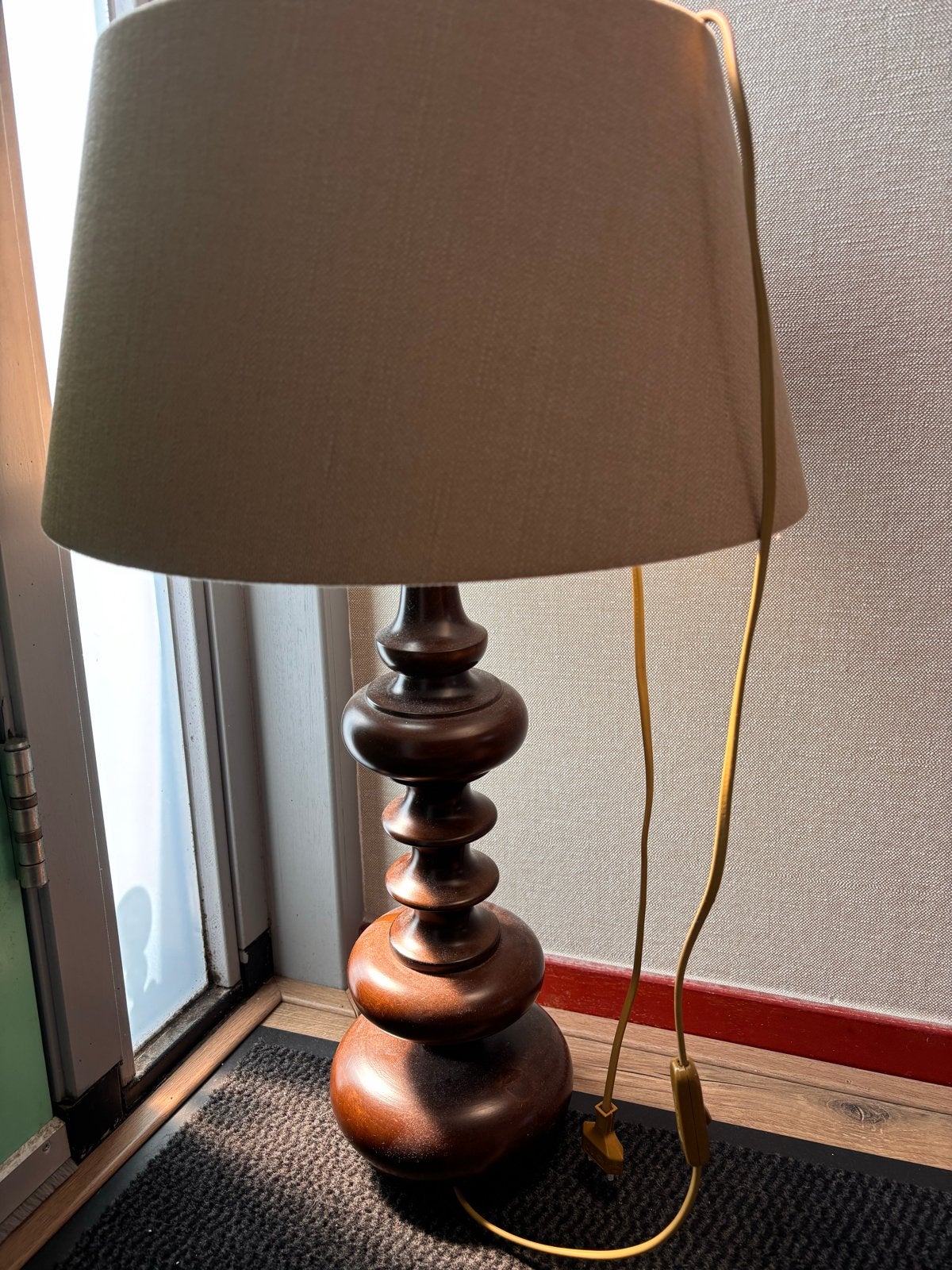 Vintage houten tafellamp met stoffen kap, Ophalen, Gebruikt, Hout, Minder dan 100 cm