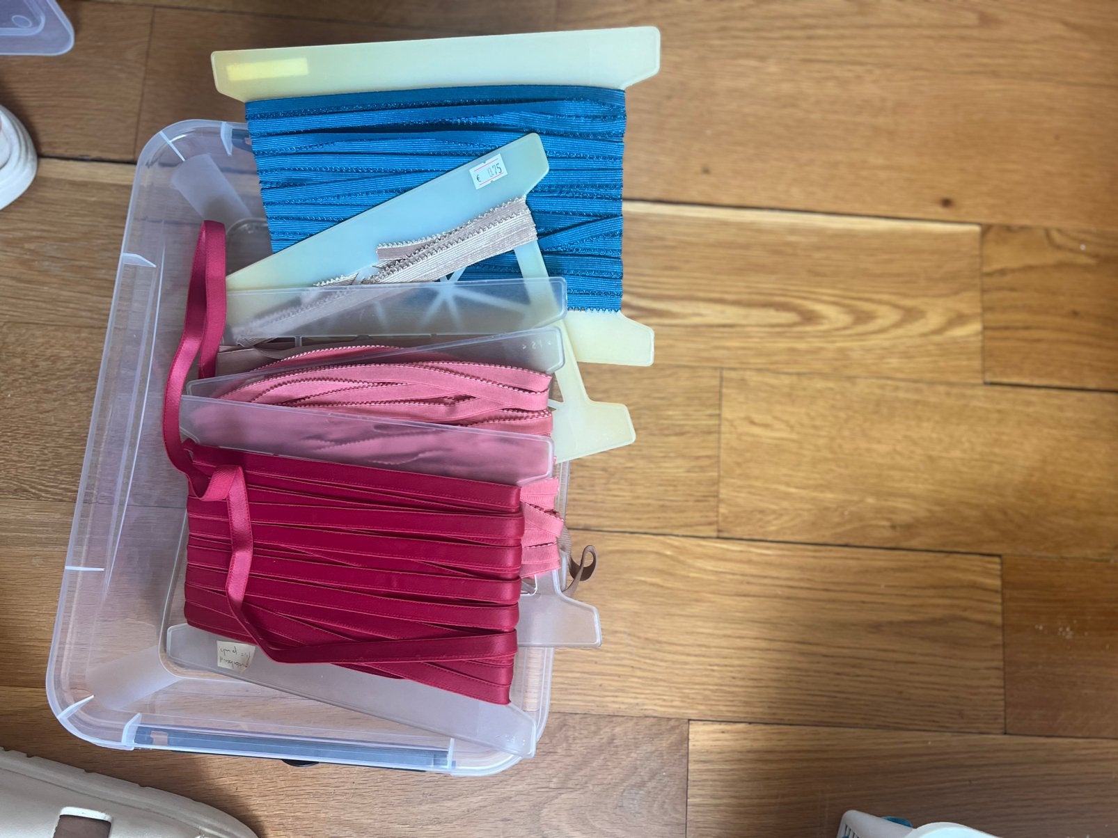 Lingerie elastiek, Ophalen of Verzenden, Nieuw, Lint, Band of Elastiek