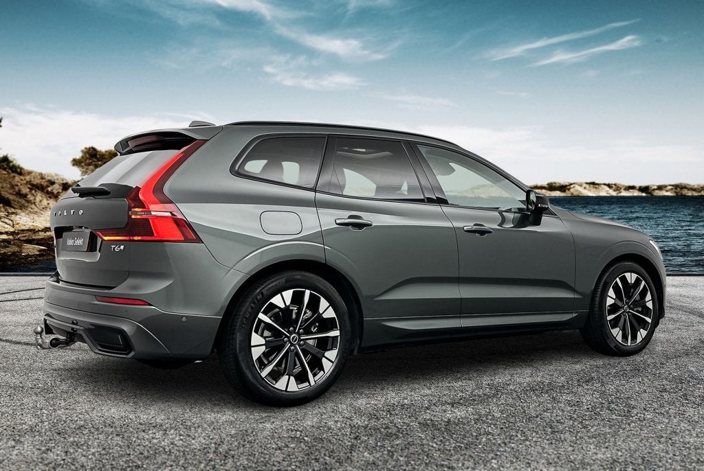 Volvo XC60 T6 398PK Recharge Ultra Dark| (bj 2026), Automaat, Dealer onderhouden, Gebruikt, Euro 6