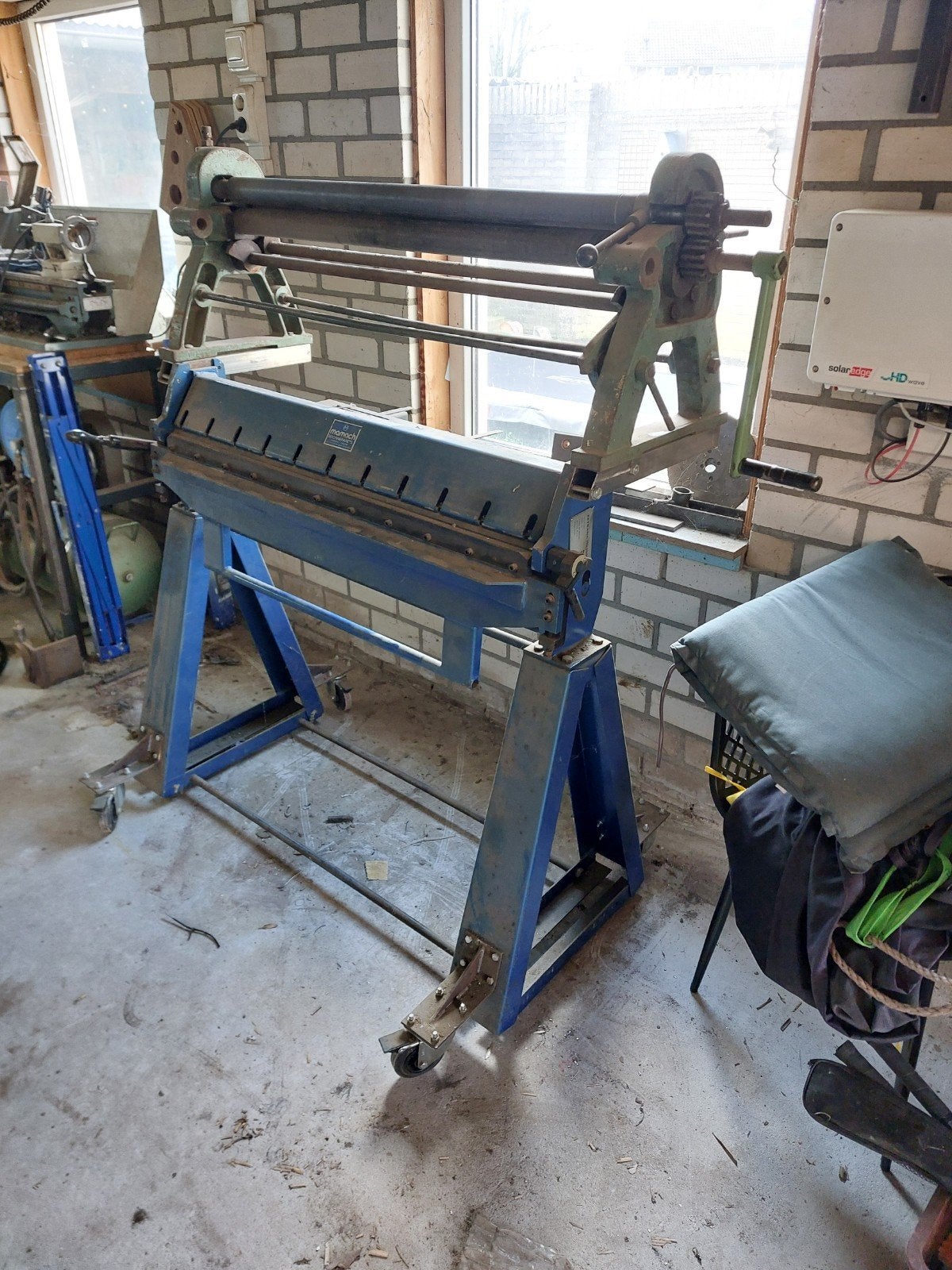 Zetbank Huvema 1050 met Jorg platenwals op onderstel, Doe-het-zelf en Verbouw, Gereedschap | Overige machines, Ophalen