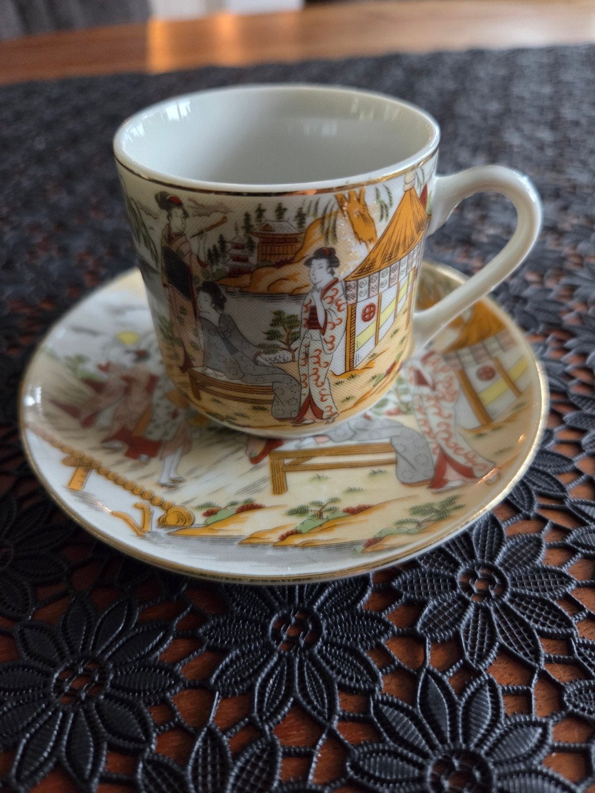 Vintage Japans theekopje met schotel, handgeschilderd, Antiek en Kunst, Ophalen