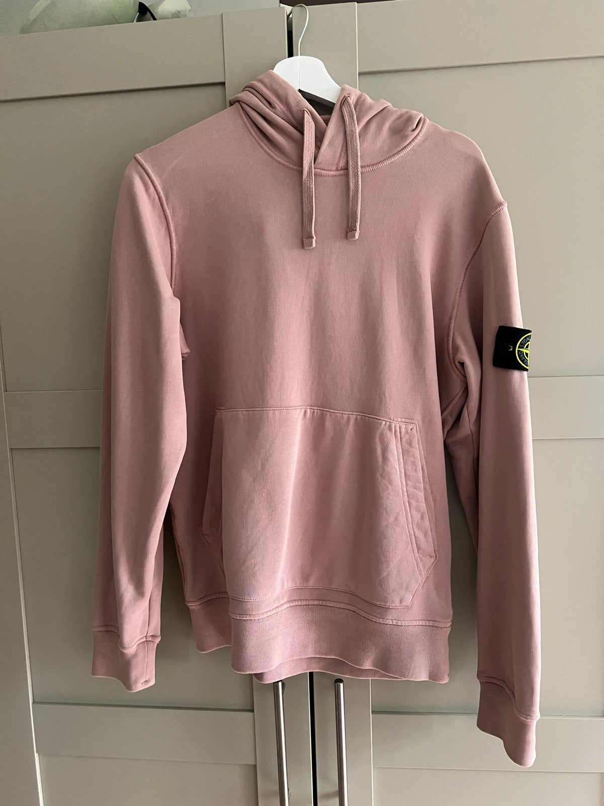 Stone Island hoodie roze maat M, Verzenden, Zo goed als nieuw, Maat 48/50 (M), Roze